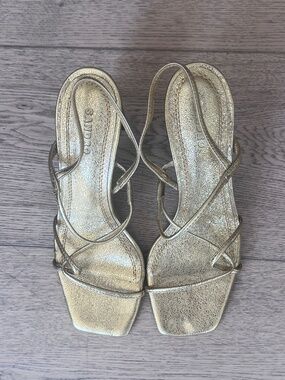 Sandro Heeled Sandals in Gold - Size EU 37
